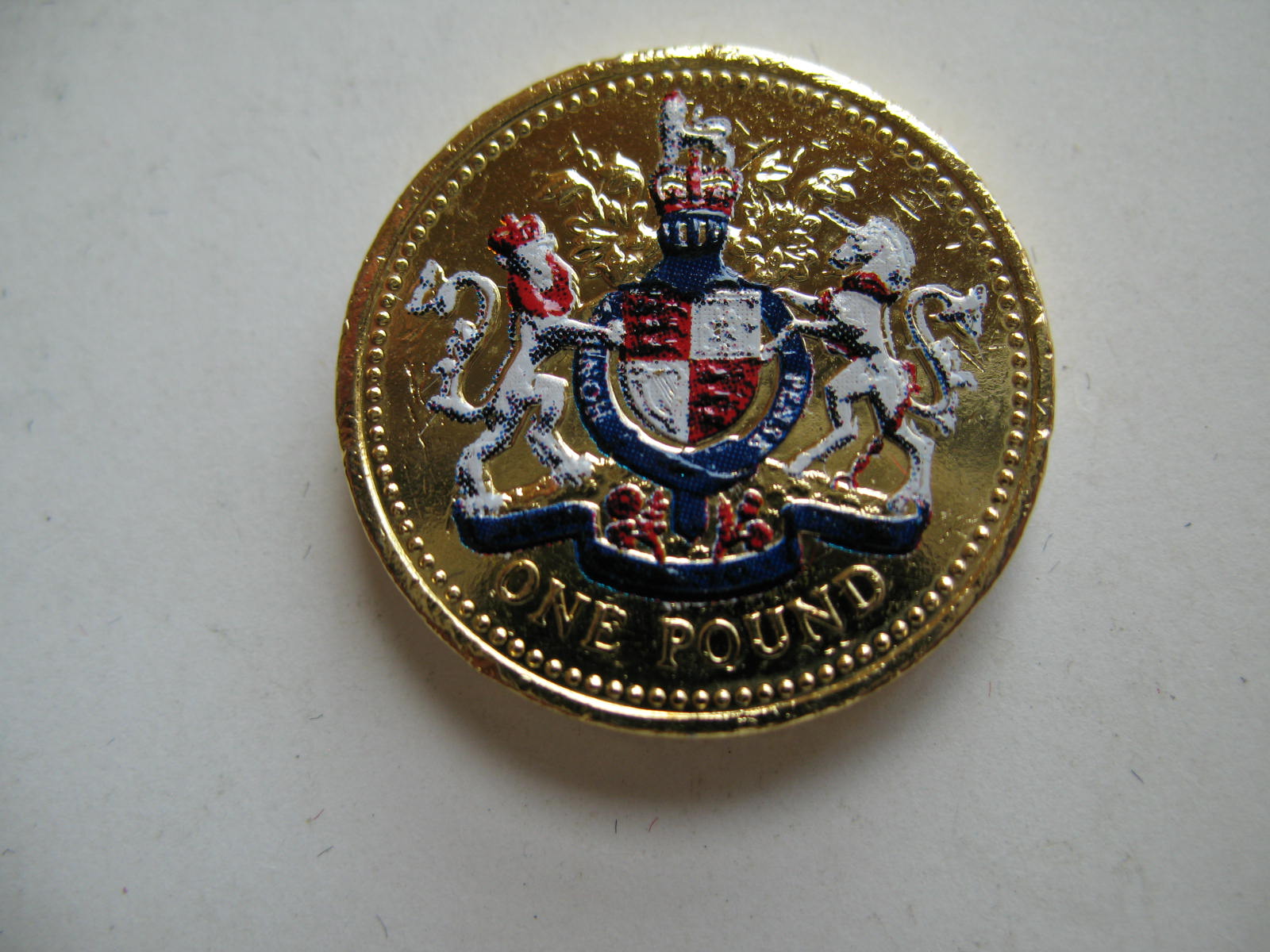 一个英国英镑硬币 — 图库照片©asafeliason＃23811677