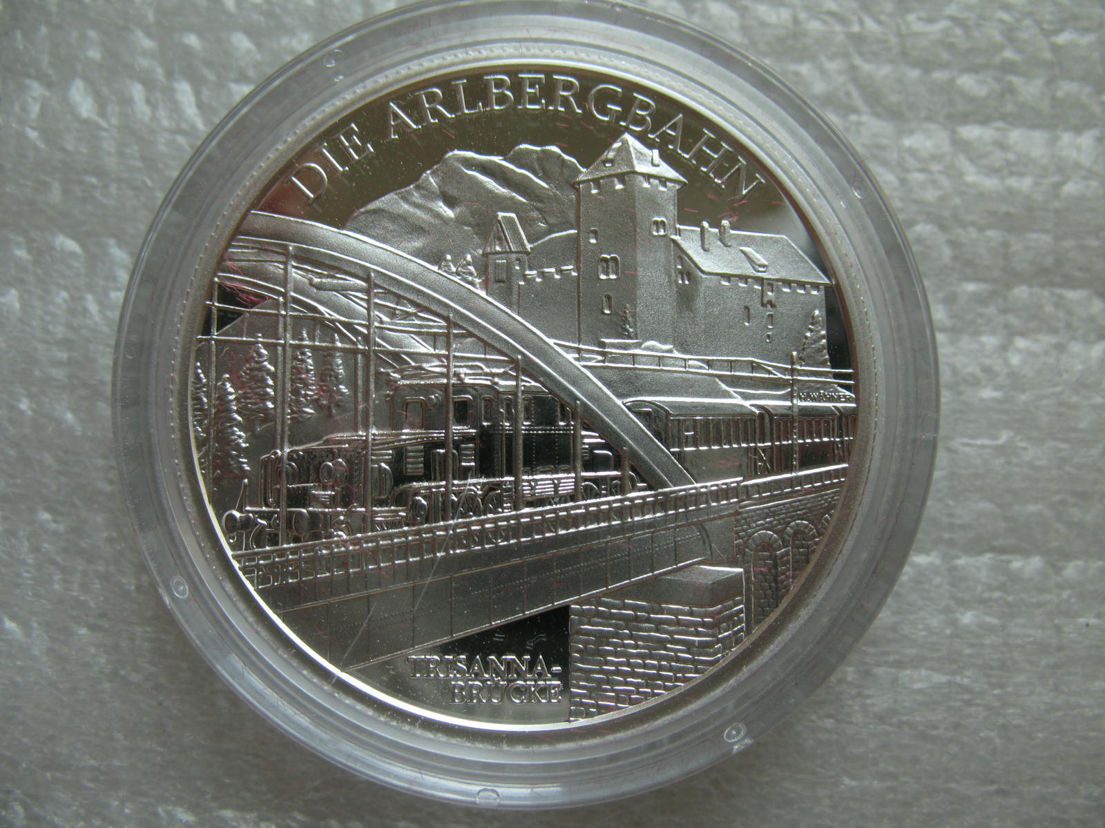 2009年奥地利20欧元火车系列精制纪念银币盒