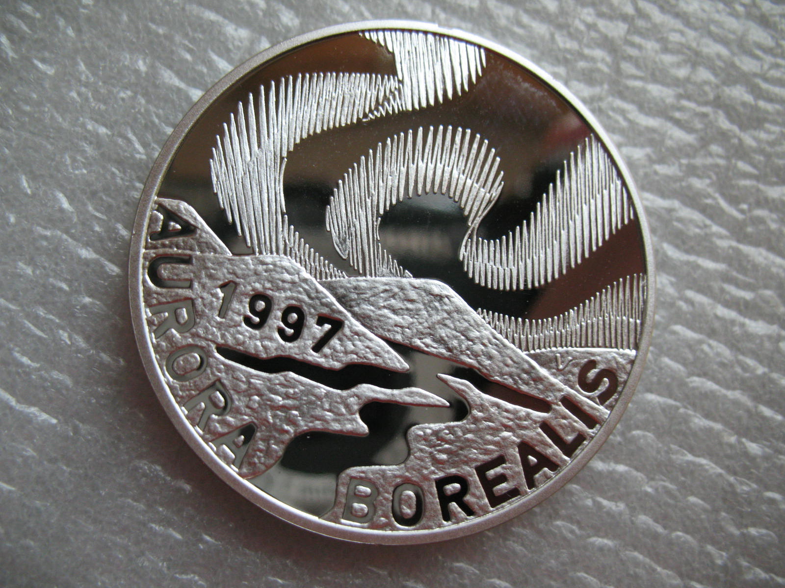 1997年芬兰20埃居精制纪念大银币-北极光 中邮